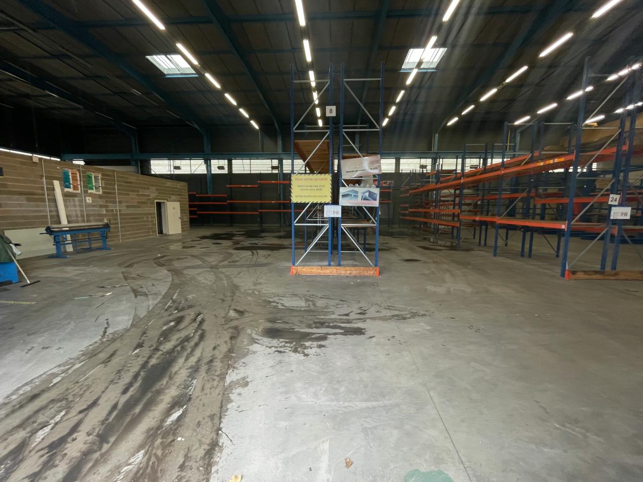 Local d'activité Ennery 1170m² Location local d'activité Ennery Moselle OLACT2425858 8
